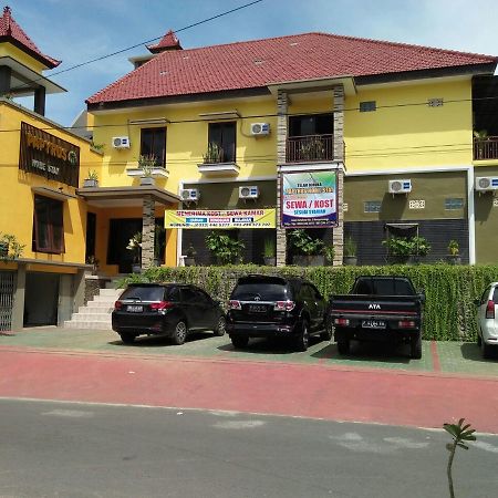 Papyrus Homestay Баньювангі Екстер'єр фото